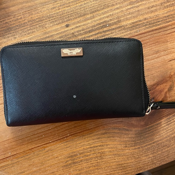 Kate spade wallet - Picture 1 of 4